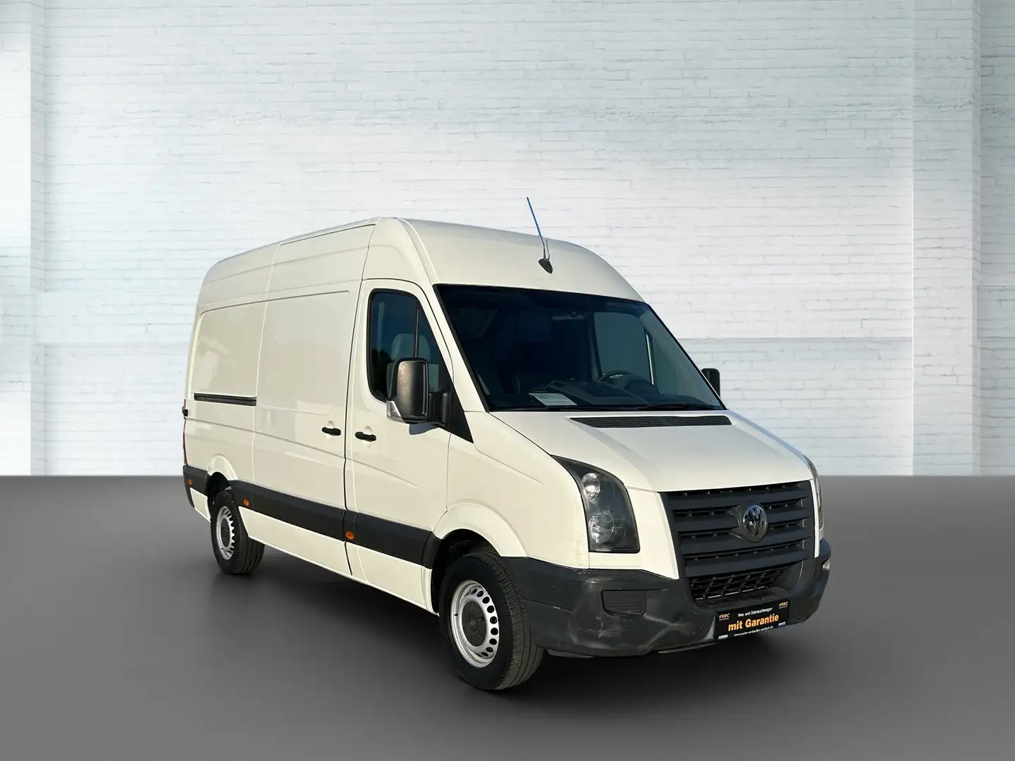 Volkswagen Crafter 2.5 TDI L2H2,Klima,124.000km,Gar,TÜV,Service Blanc - 1