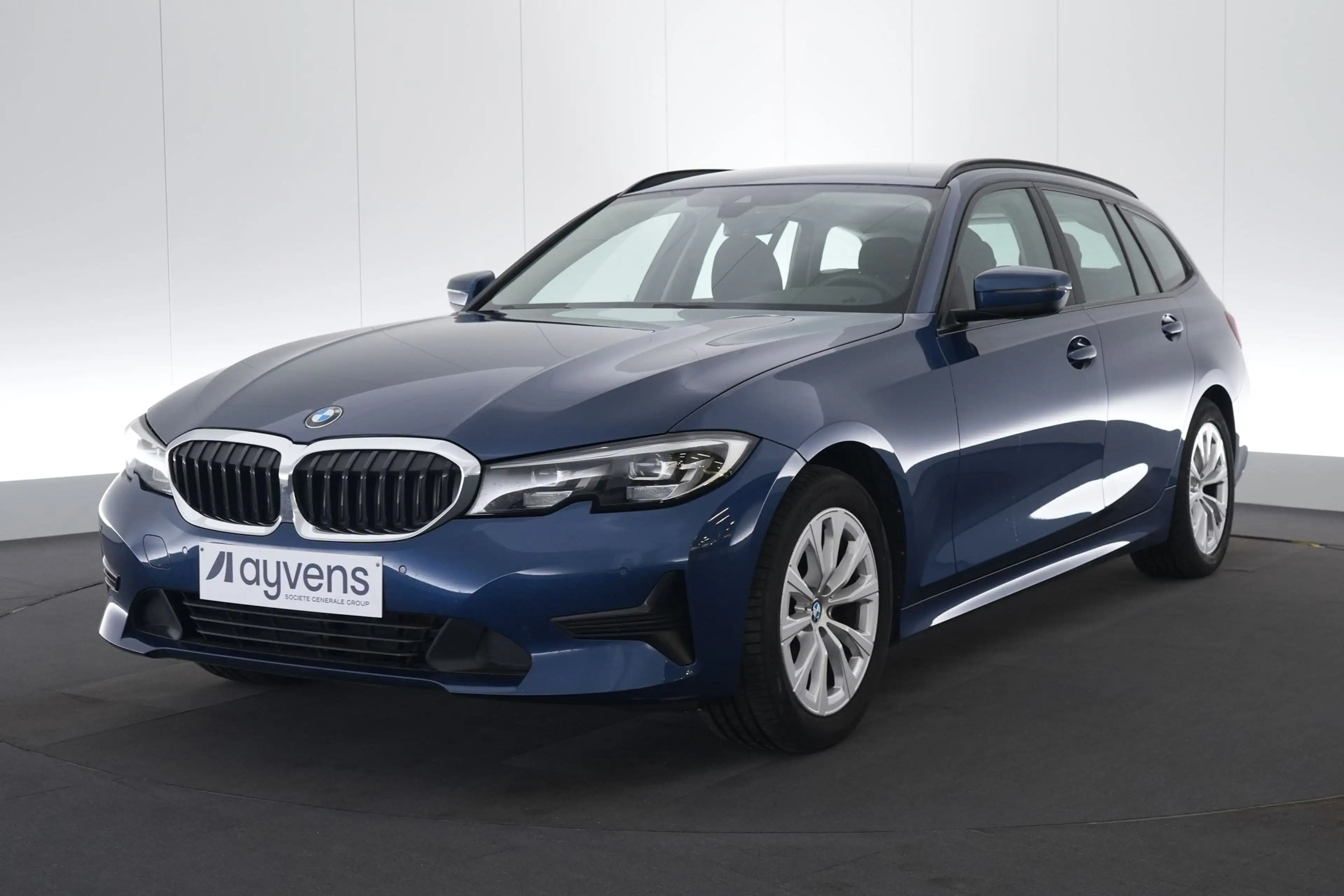 BMW 318 3 Touring 318iA Business LED GPS PDC CAM Carplay T