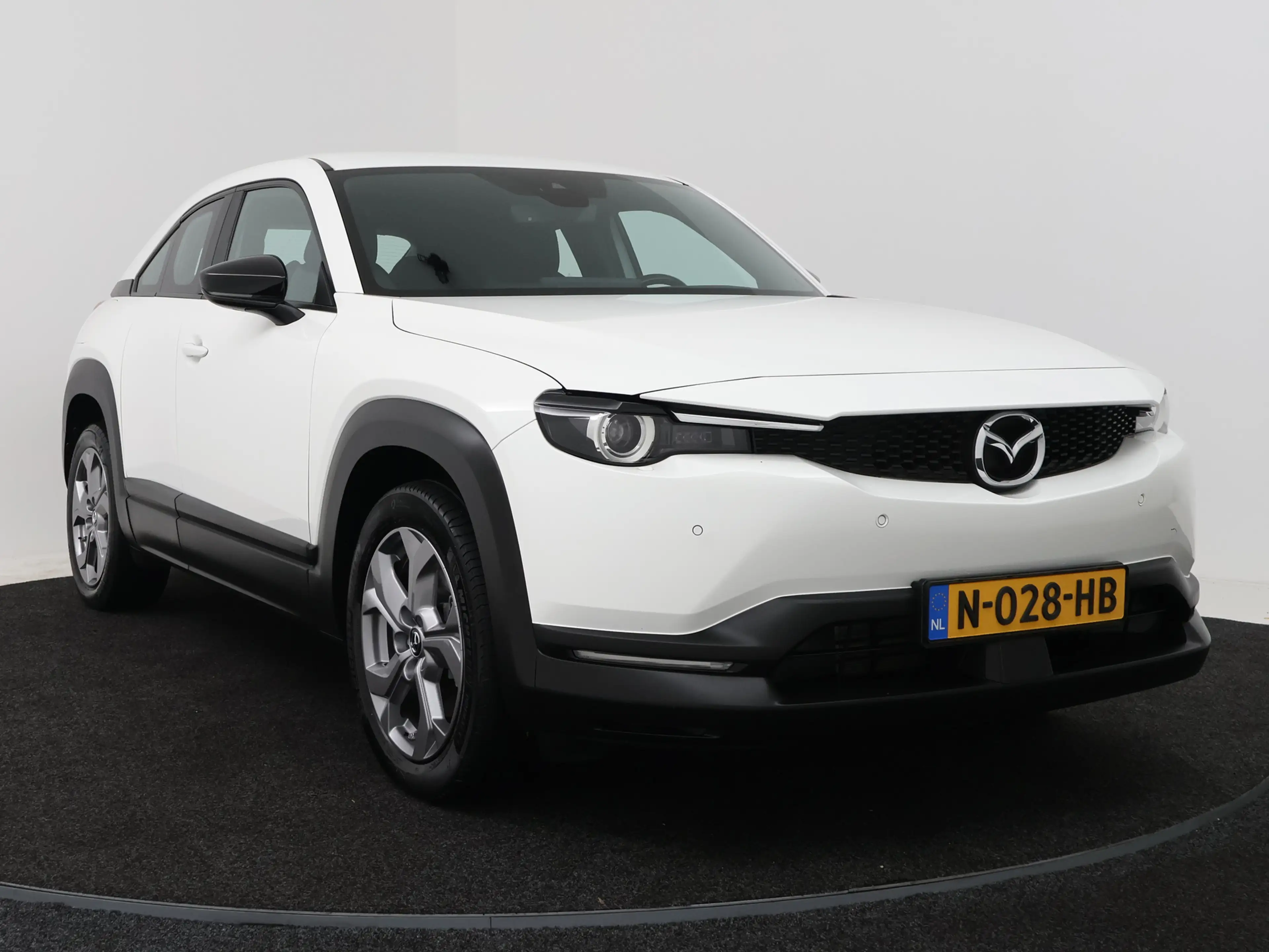 Mazda MX-30 e-SkyActiv 145 Comfort 36 kWh Onderweg-naar-dealer — photo 14