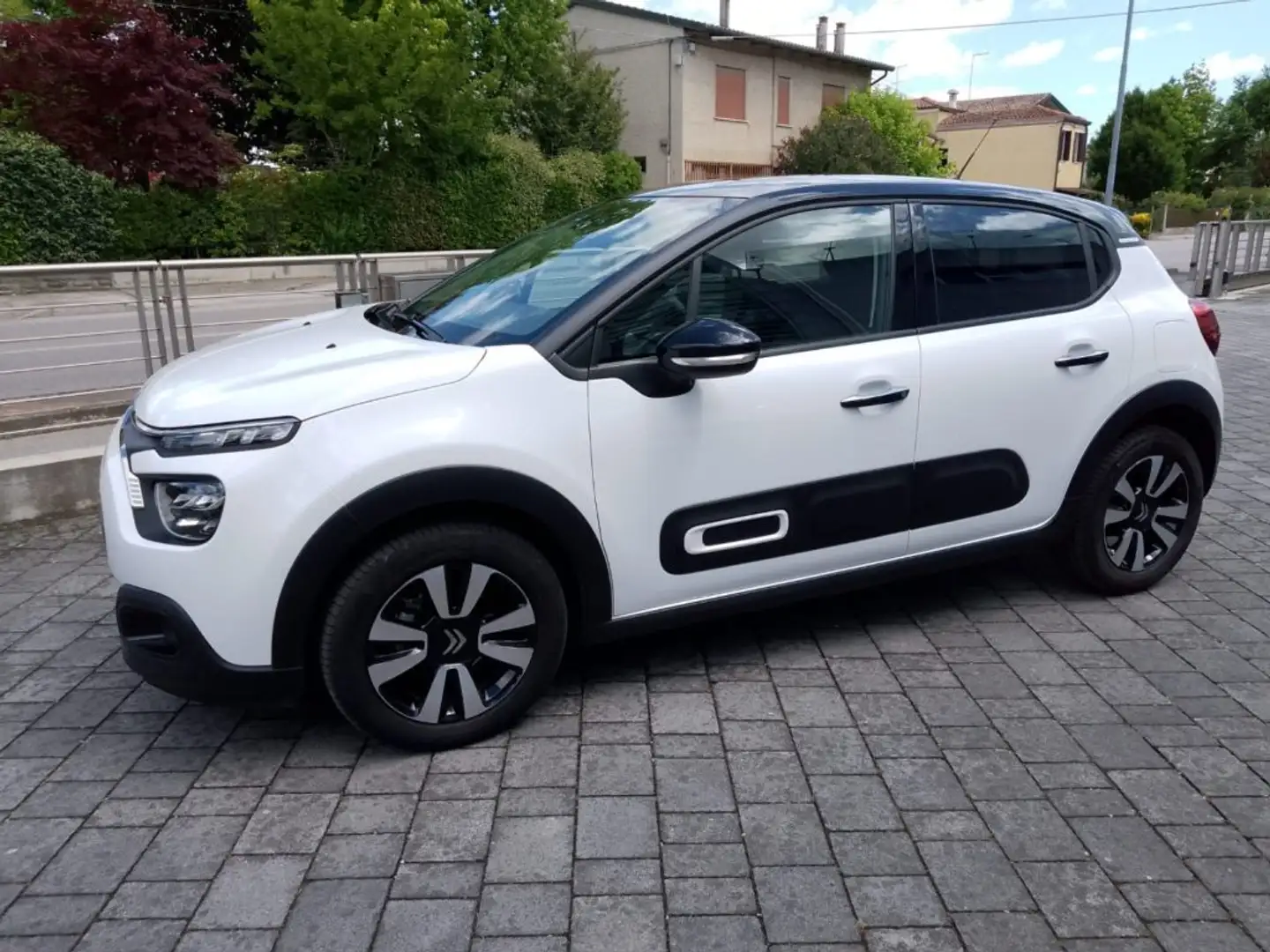 Citroen C3 PureTech 83 S&S Shine PRONTA CONSEGNA OK NEOPATENT Weiß - 1