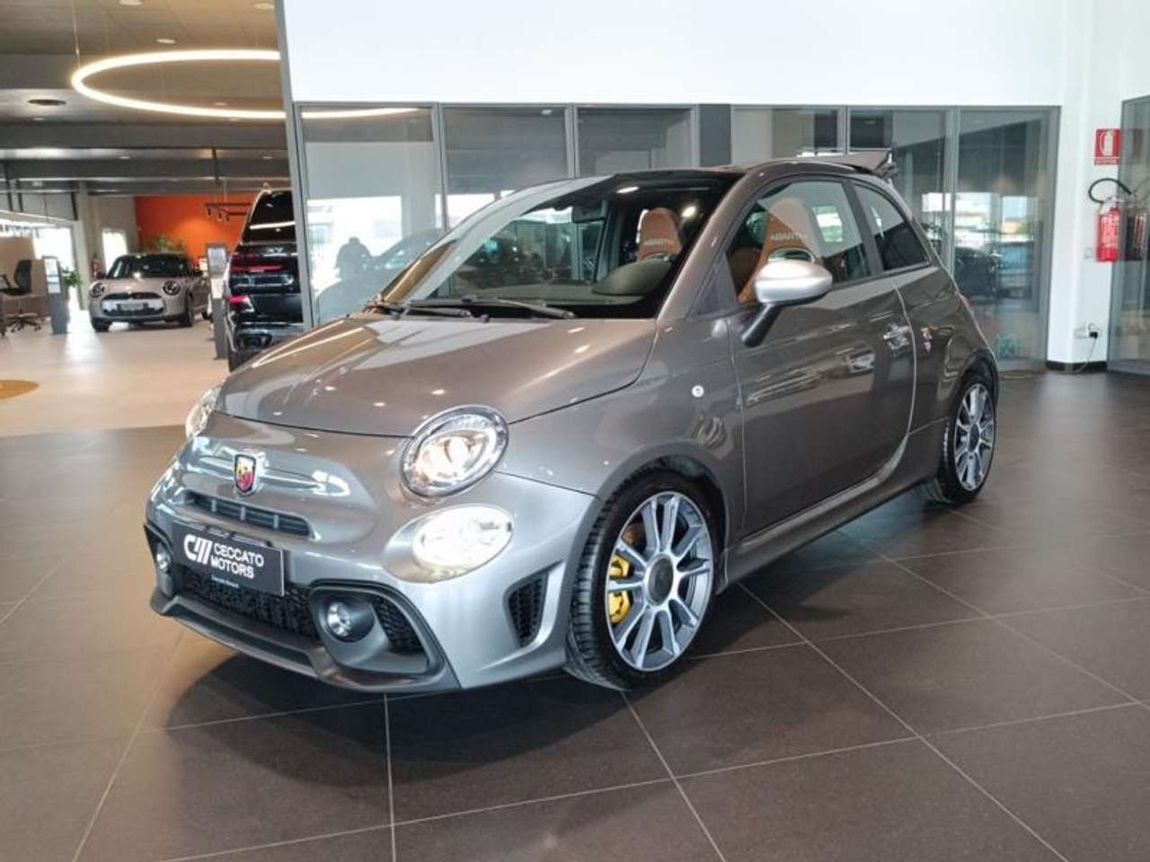 Abarth 595C 1.4 t-jet Turismo 165cv auto my19