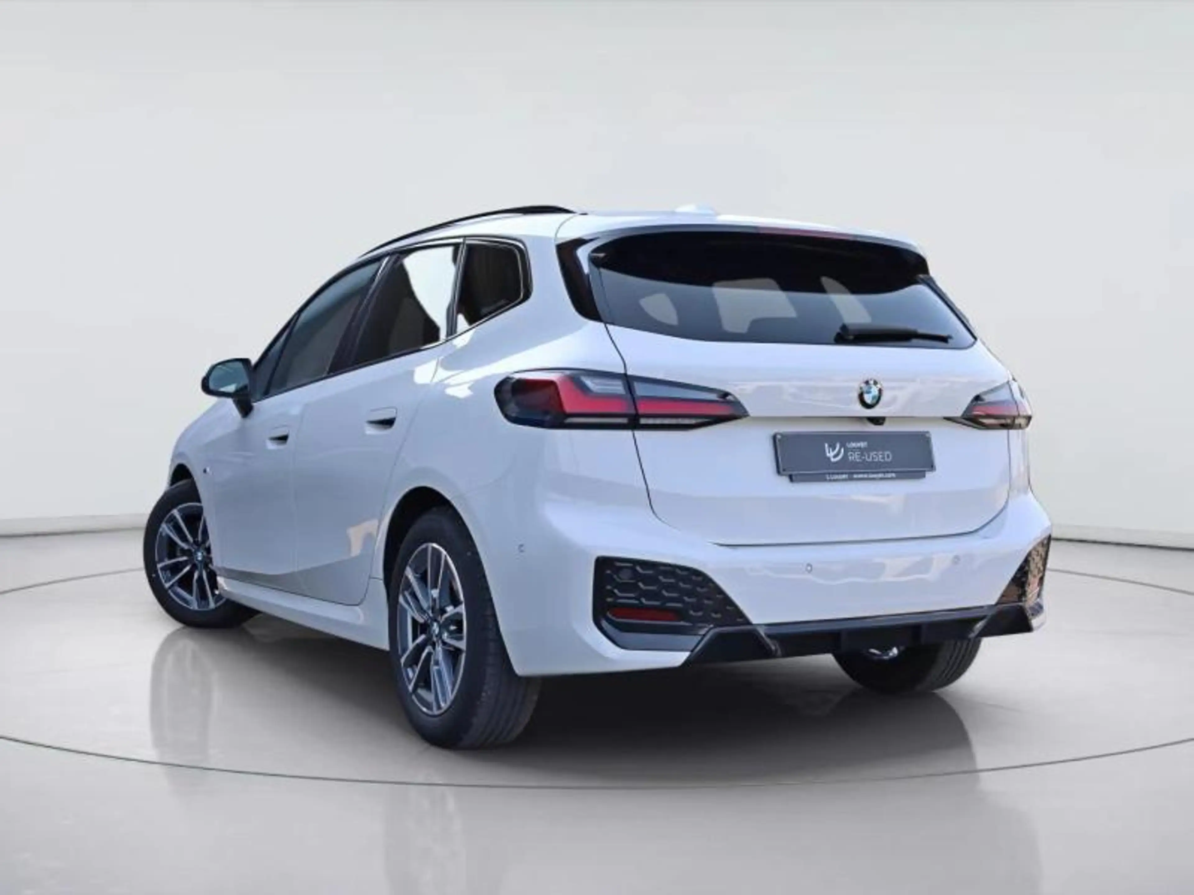 BMW 218 Kit M Sport — photo 6