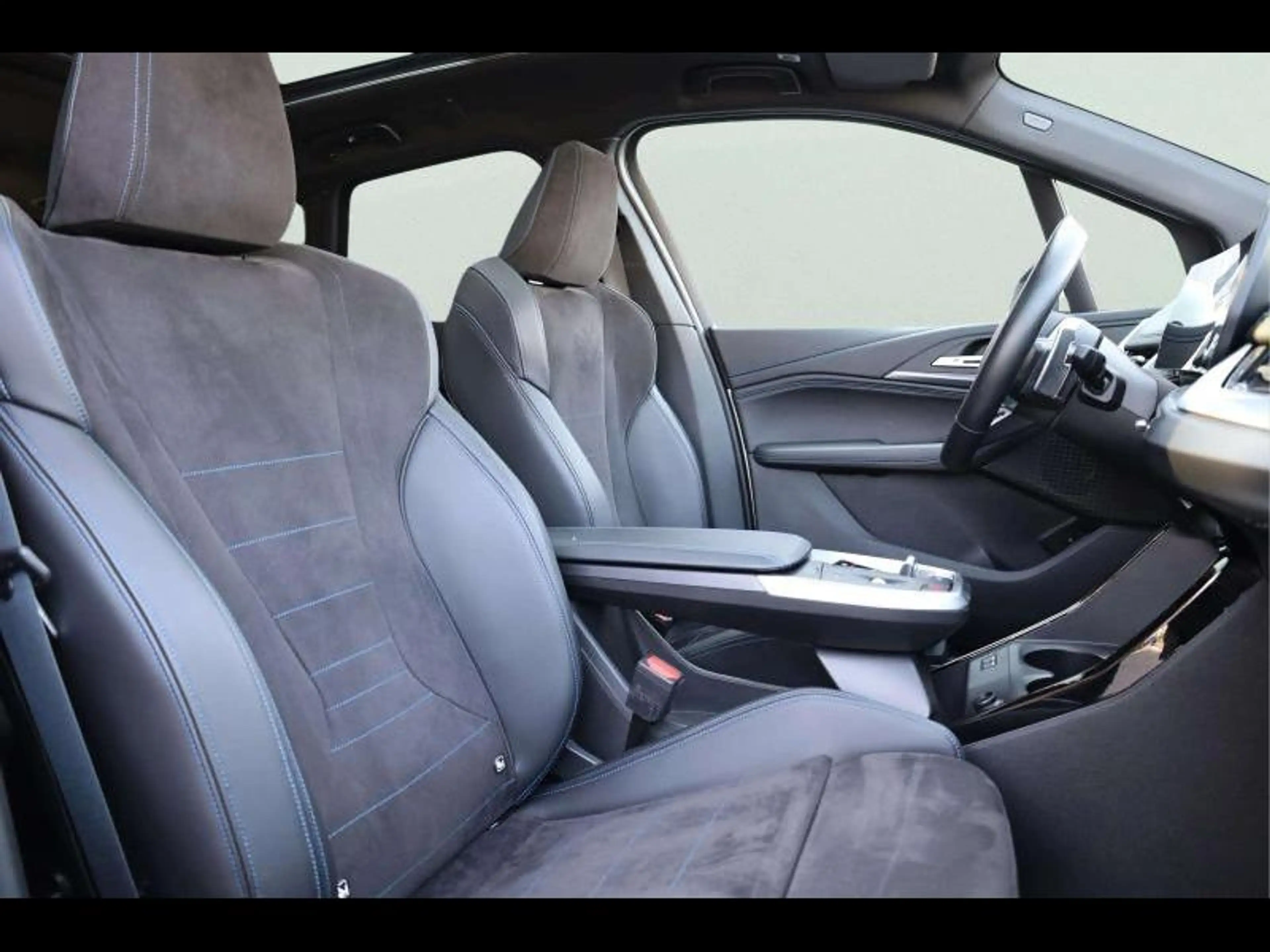 BMW 218 Kit M Sport — photo 12