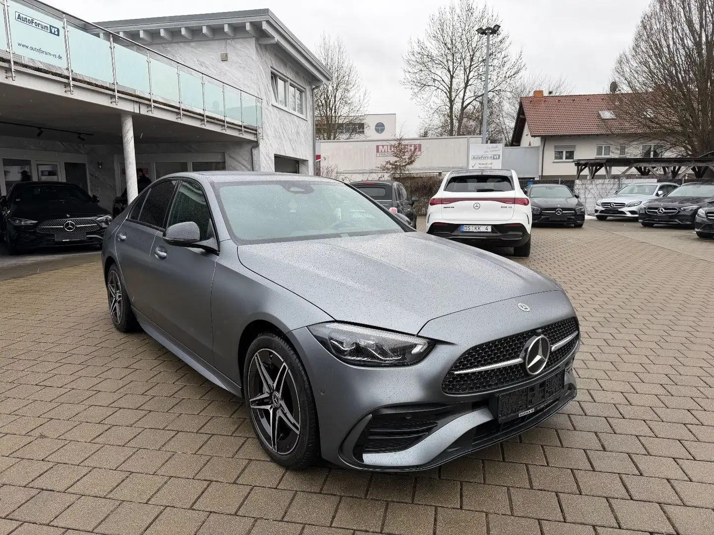 Mercedes-Benz C 300 e lim*AMG*Night*Ambi*MBUX*Memory*magno Noir - 1