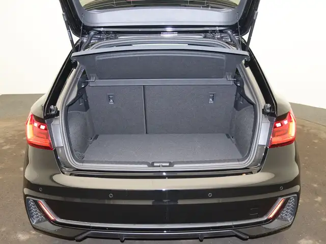 Audi A1 view 8