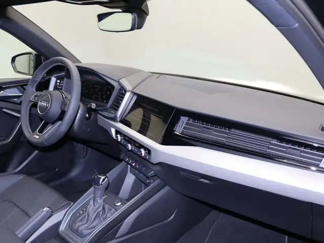 Audi A1 view 9