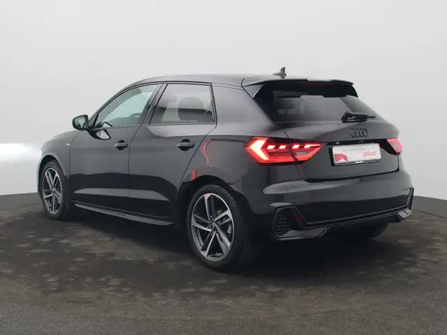 Audi A1 view 5