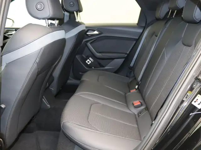 Audi A1 view 13