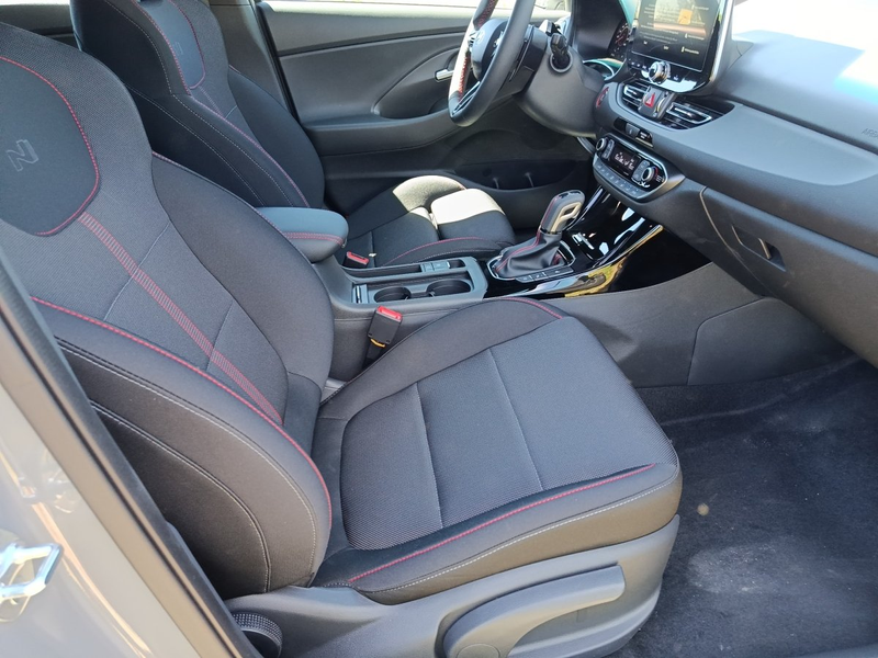 Hyundai i30 1.6 T-GDI N Line NAVI|KAMERA|SHZ|LRHZ — photo 11