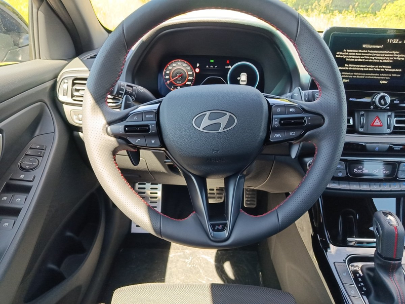 Hyundai i30 1.6 T-GDI N Line NAVI|KAMERA|SHZ|LRHZ — photo 9