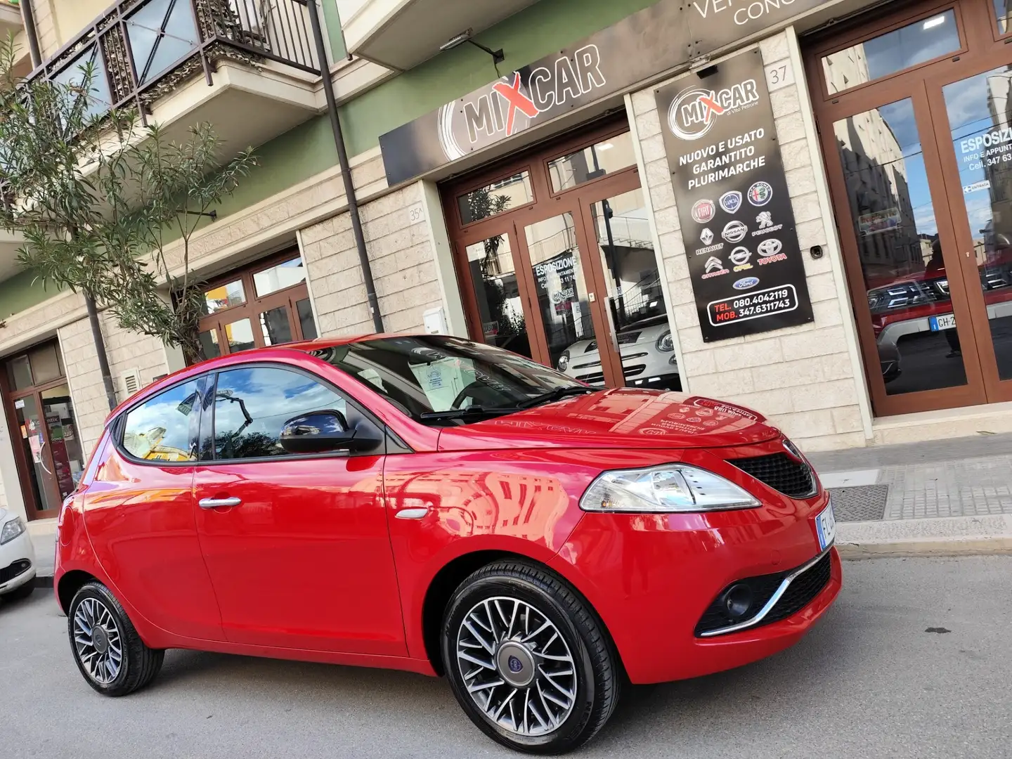 Lancia Ypsilon 1.3 MJT 95CV DIESEL GOLD Rosso - 1