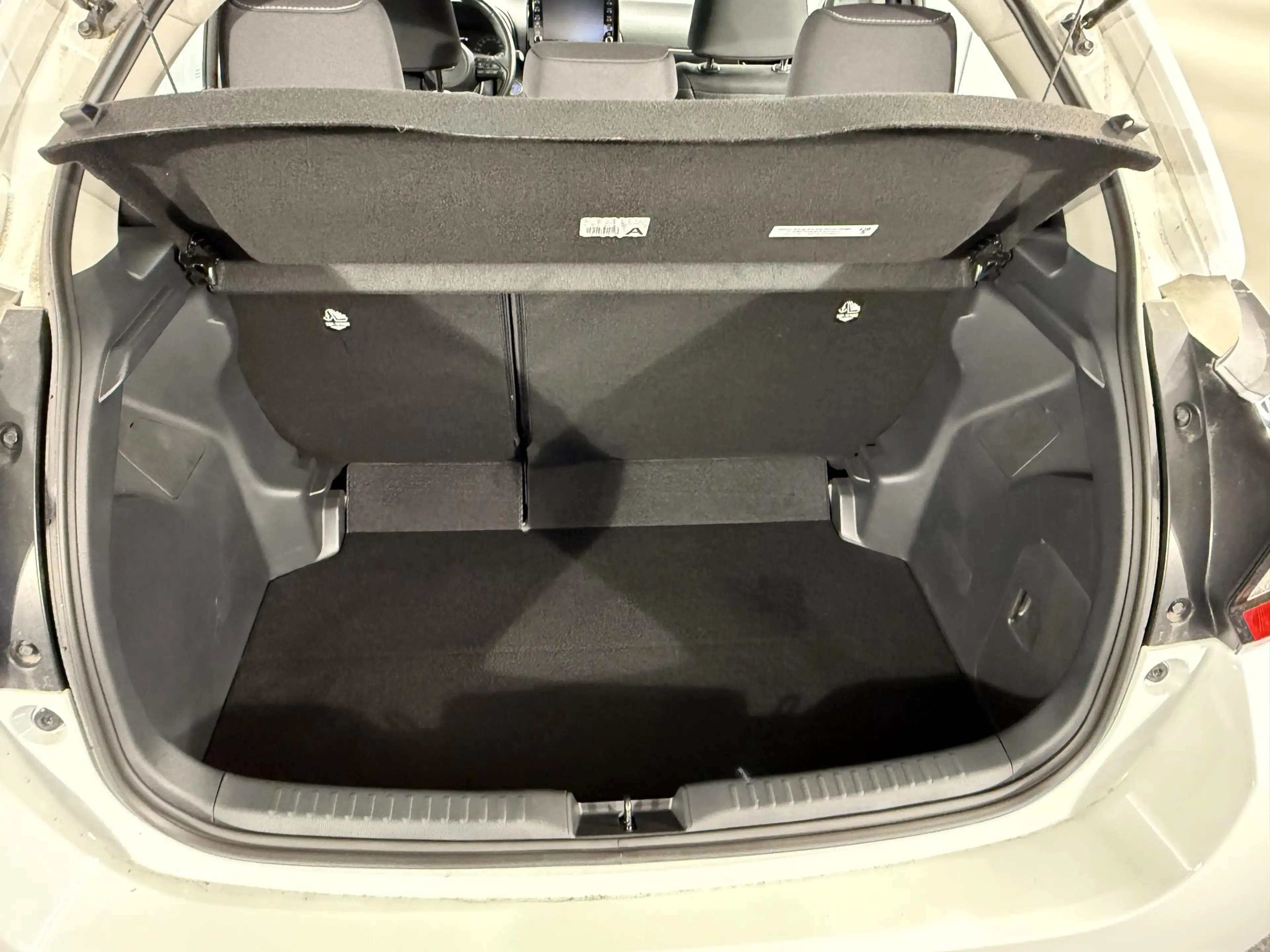 Mazda 2 Hybrid 1.5 Centre-line / Full-Hybrid / Automaat / — photo 19