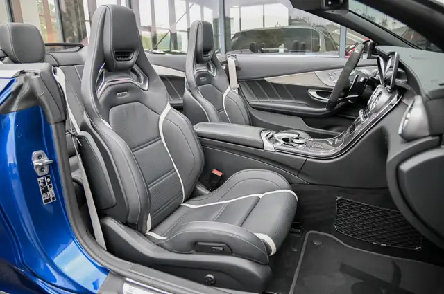 Mercedes-Benz C 63 Amg view 13