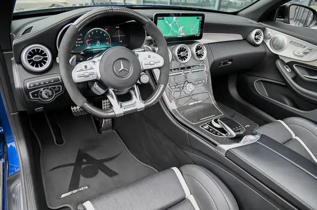 Mercedes-Benz C 63 Amg view 9