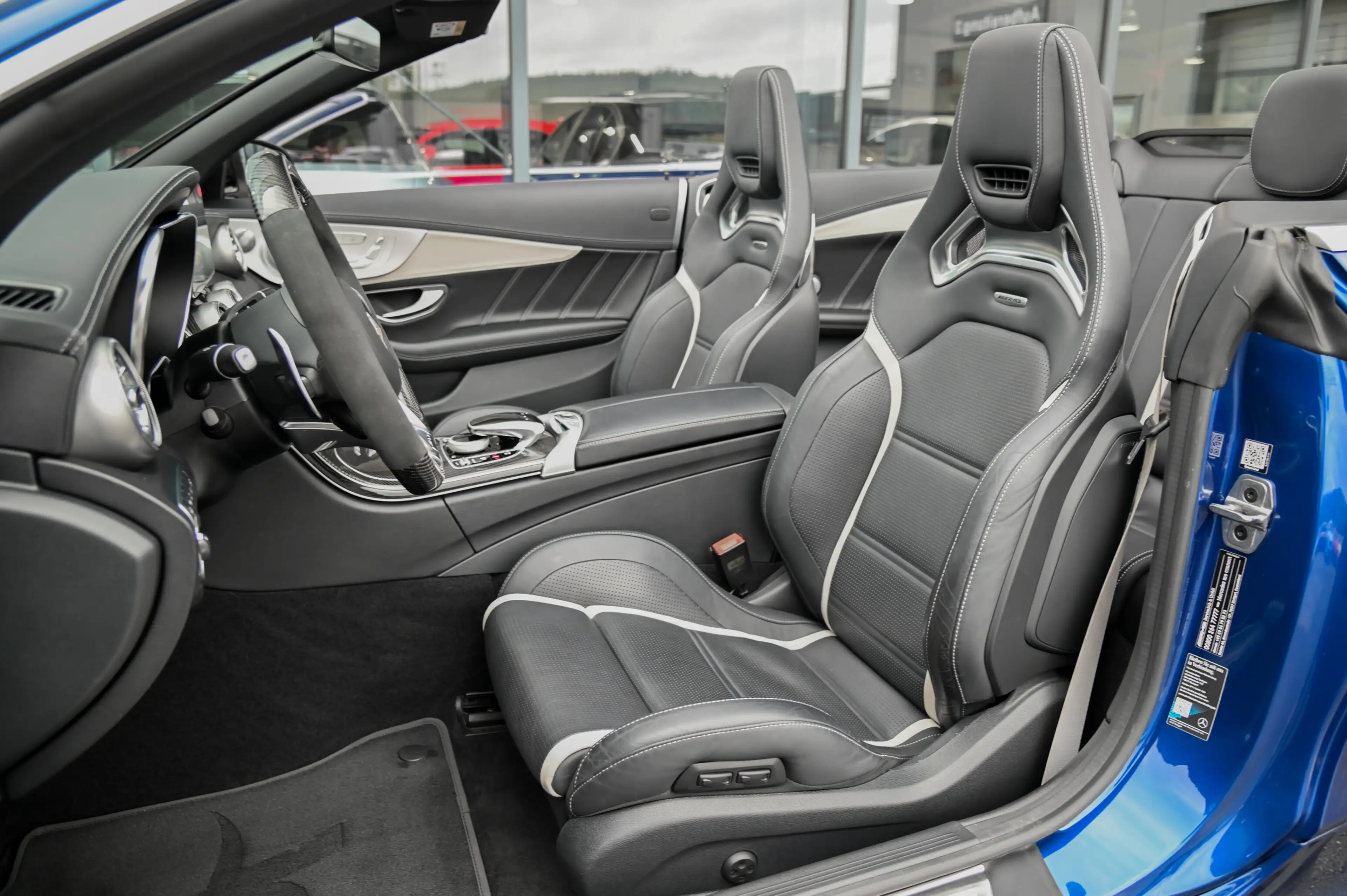 Mercedes-Benz C 63 AMG S Cabrio Schalensitze* Keramik* Track* — photo 12