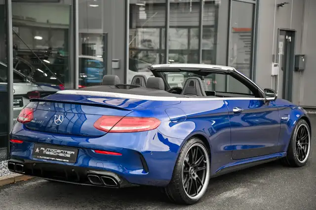 Mercedes-Benz C 63 Amg view 4