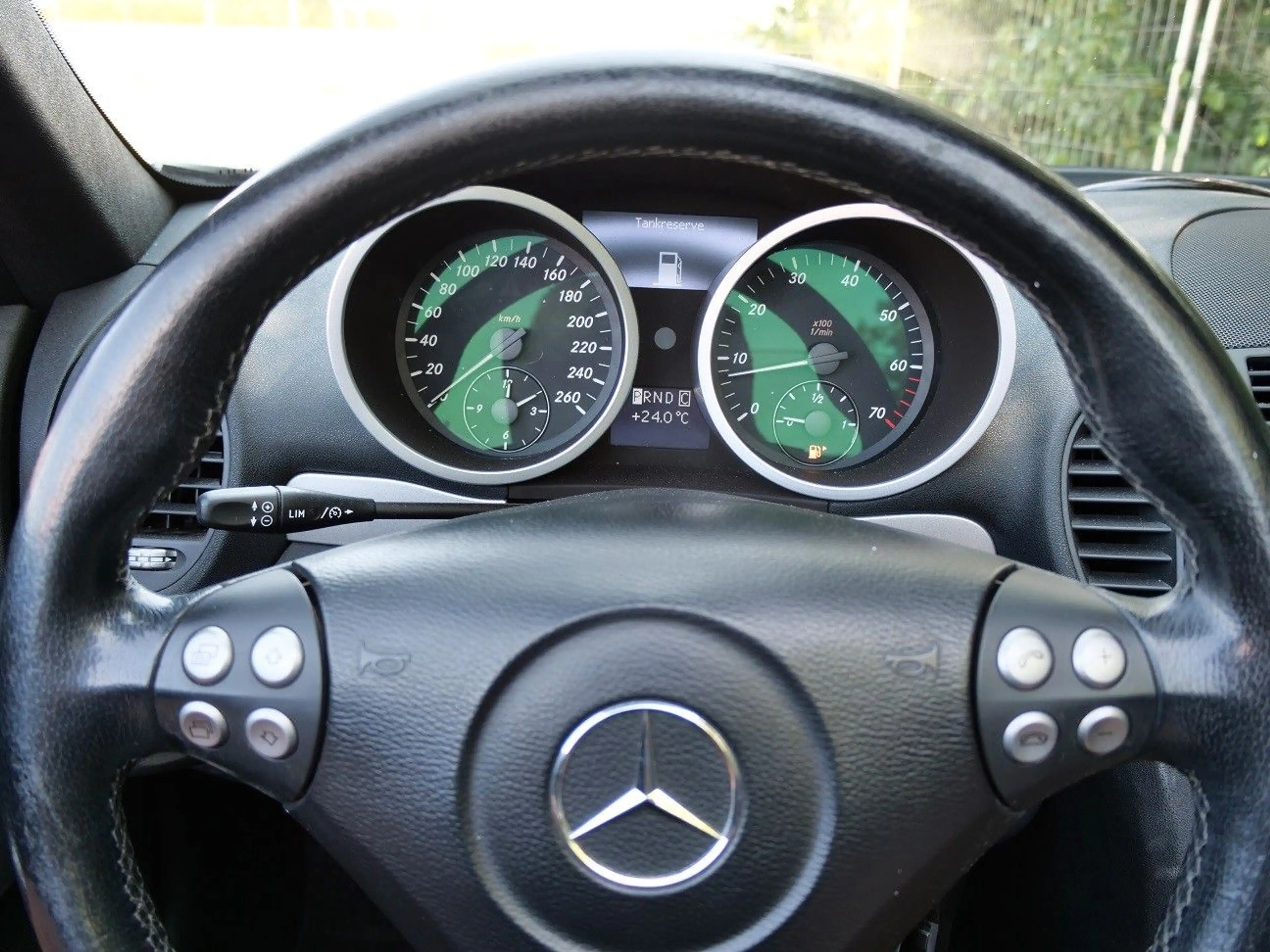 Mercedes-Benz SLK 350 SLK Roadster/ Sportsitze/ (Airscarf) — photo 11