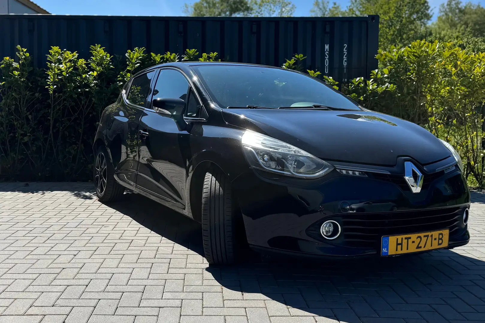 Renault Clio 0.9 TCe ECO Night&Day Incl 1 jaar Autotrust Garant Zwart - 2