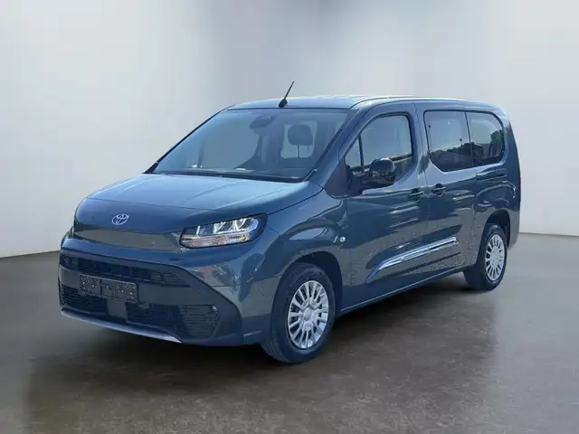 Toyota Proace City Verso 1,2 L2 Business 7 Sitzer Klima Einparkhil...