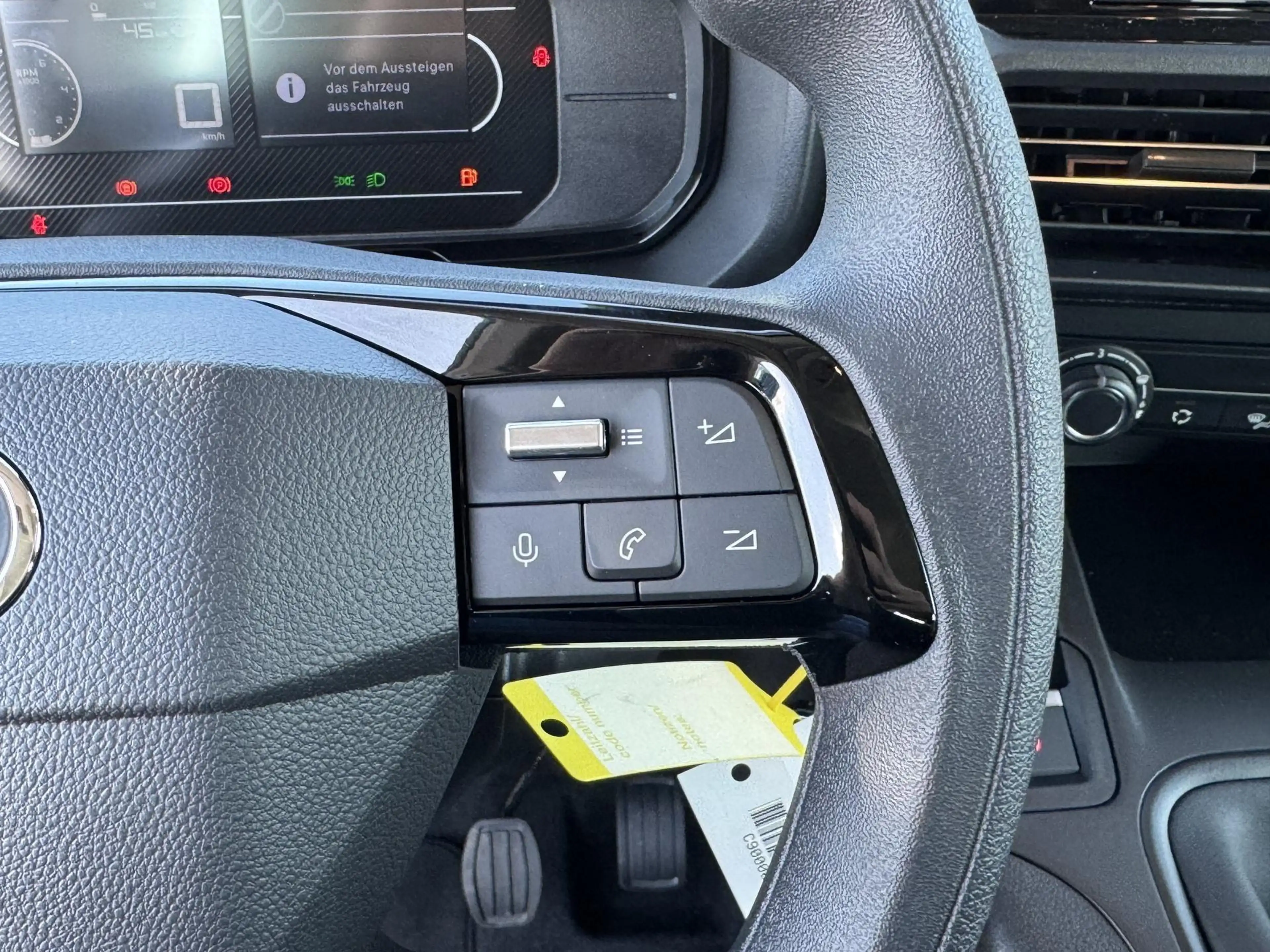 Toyota Proace City Verso 1,2 L2 Business 7 Sitzer Klima Einparkhil... — photo 13
