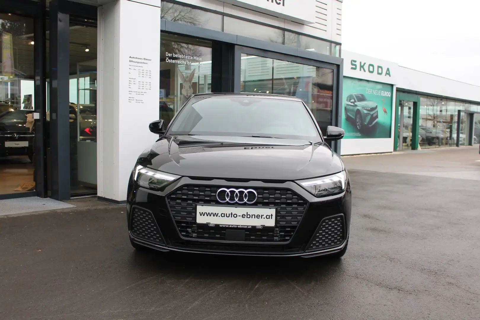 Audi A1 25 TFSI intense Schwarz - 2