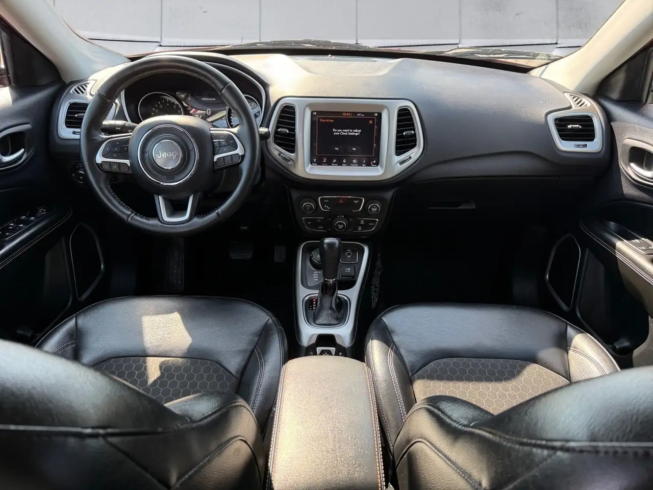 Jeep Compass снимка Jeep Compass