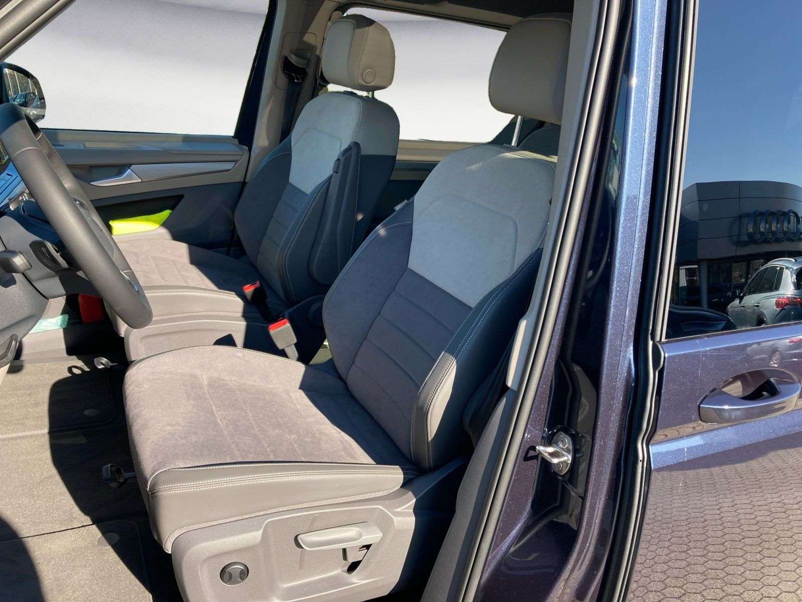 Volkswagen T7