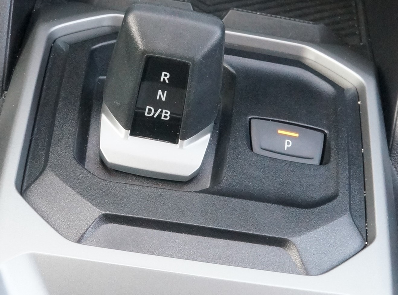 Dacia Duster III 140 AUTOM HYBR Extreme+Sitzheiz+Lenkradheiz — photo 4