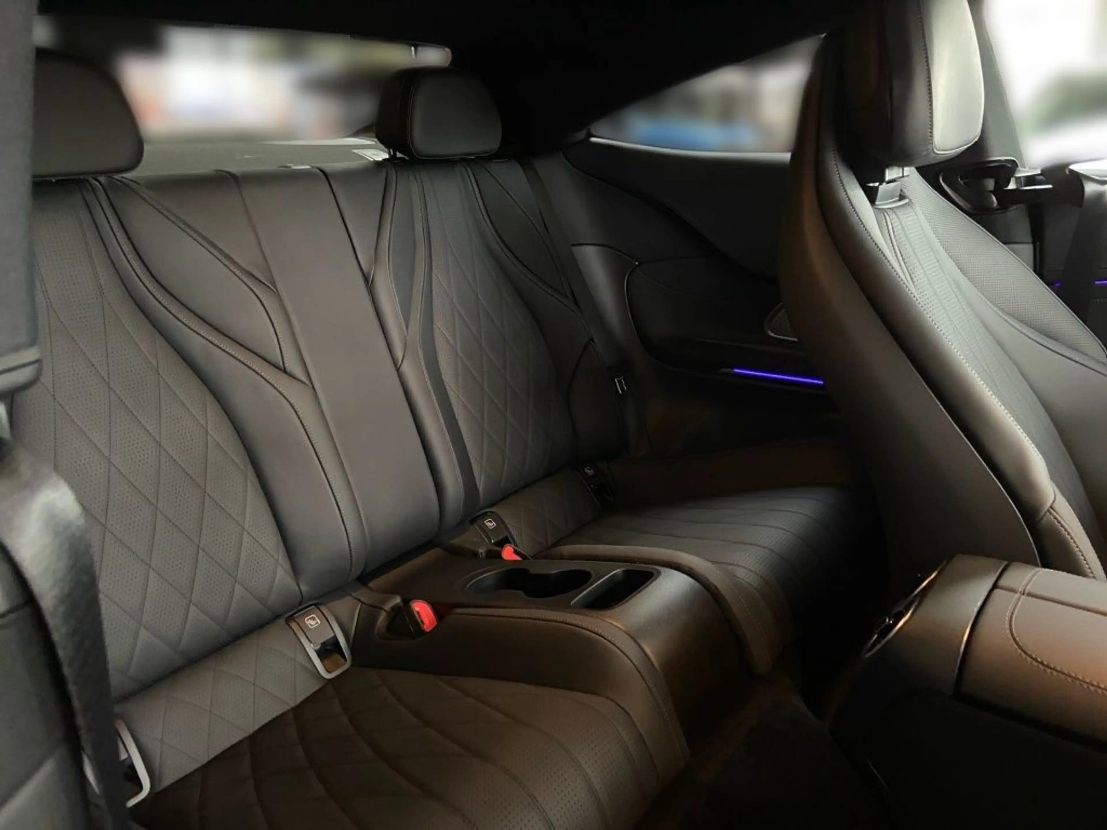 Mercedes-Benz CLE 300 e AMG+NightP+PanoD+360°+DISTRONIC+Keyles — photo 12