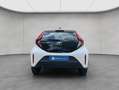 Toyota Aygo X X Play 53 kW, 5-türig Weiß - thumbnail 4