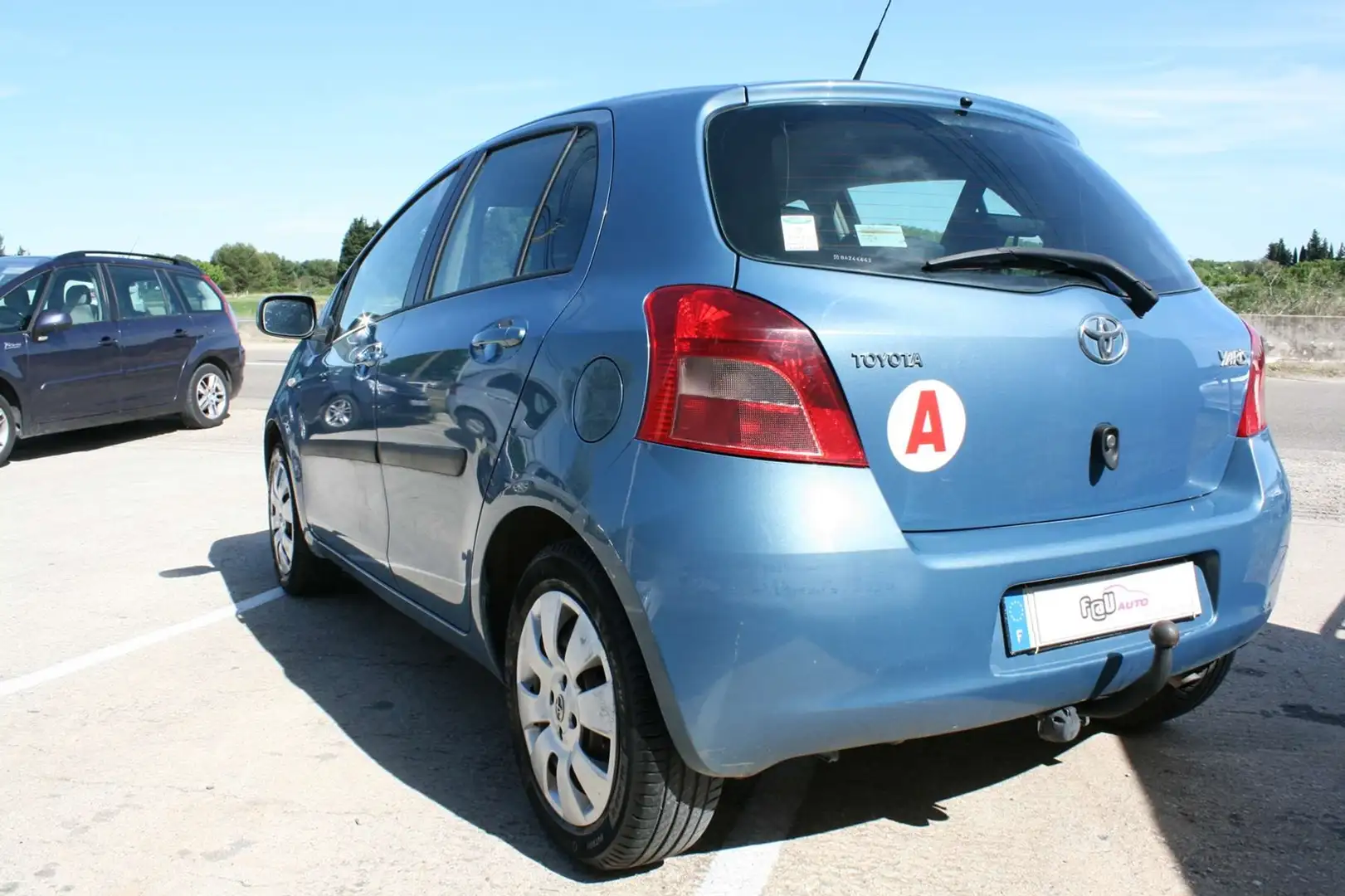 Toyota Yaris 87 VVT-I LUNA PACK 5P - 2