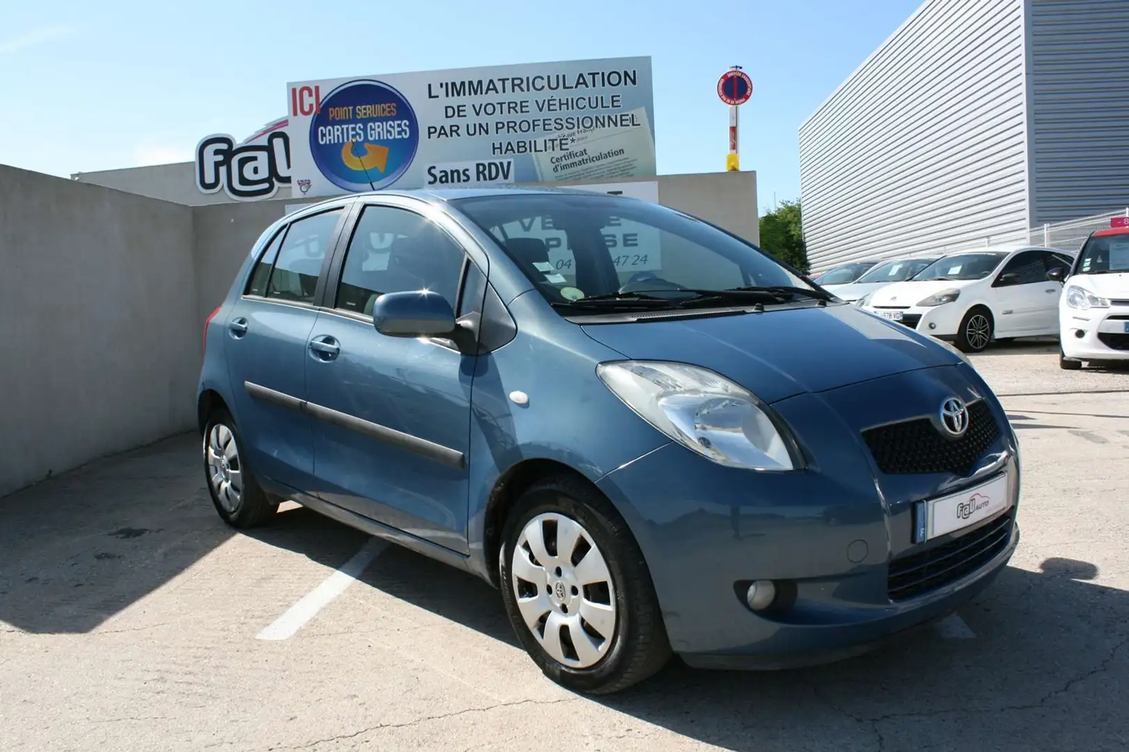 Toyota Yaris 87 VVT-I LUNA PACK 5P - 1