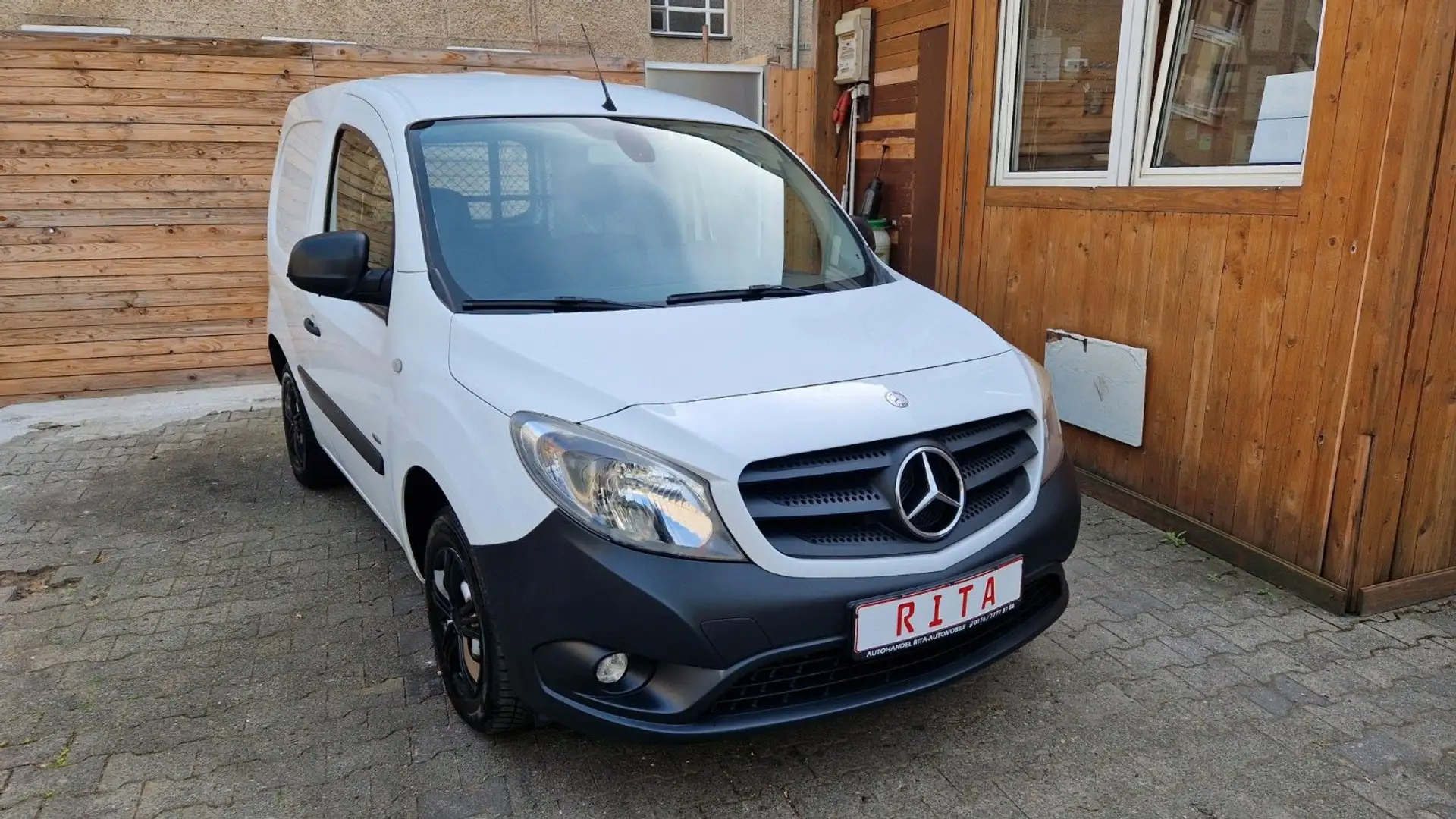 Mercedes-Benz Citan 1.5, Klima, AHK, Start-Stop, Tüv 01-2027 Weiß - 1