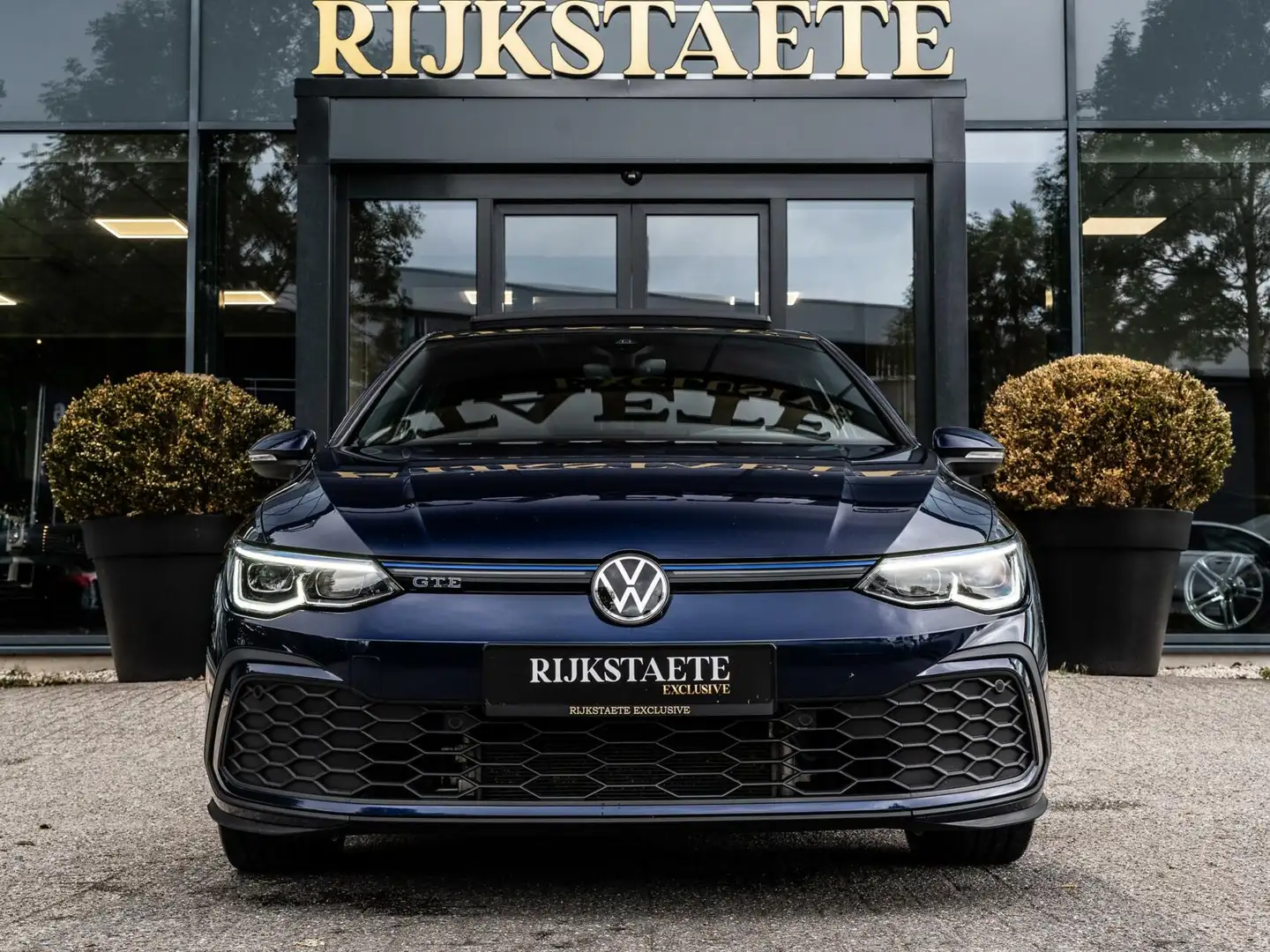 Volkswagen Golf GTE 1.4 TSI|245 PK|PANO|ACC|TREKHAAK|CARPLAY Blauw - 2