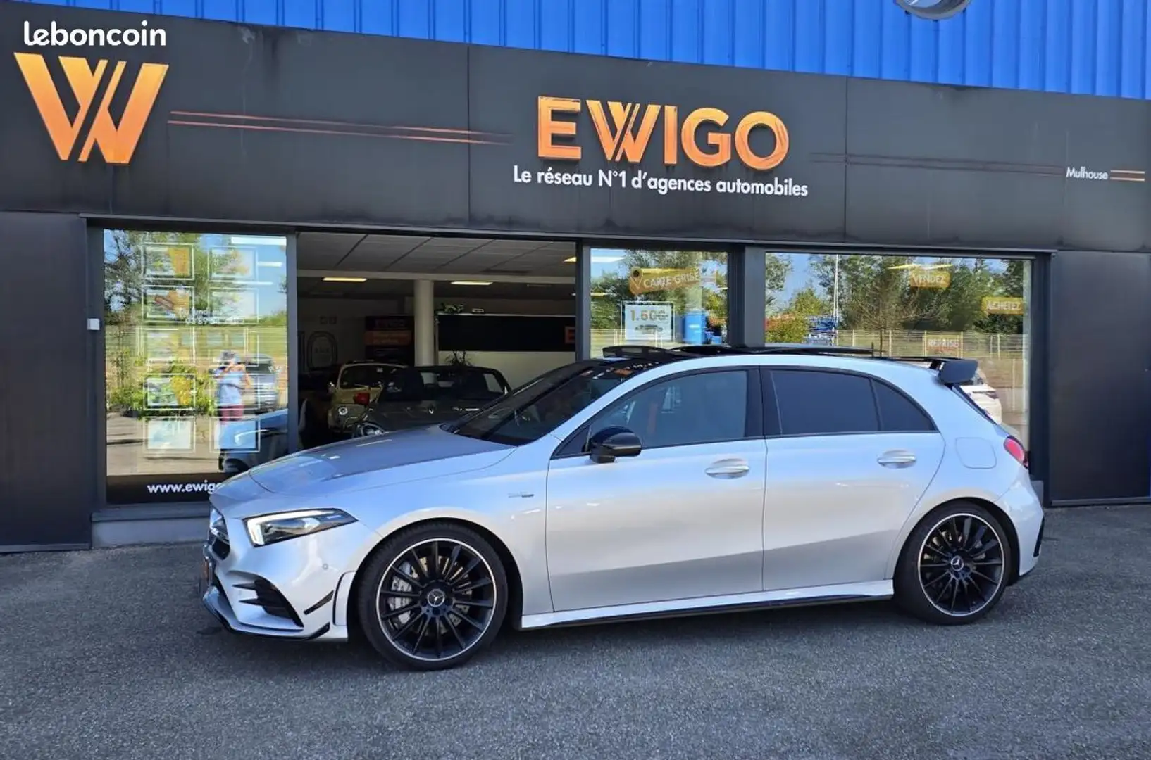 Mercedes-Benz A 35 AMG Mercedes 35 AMG 306ch 4MATIC AERO-SUIVI MERCEDES-V Gris - 1