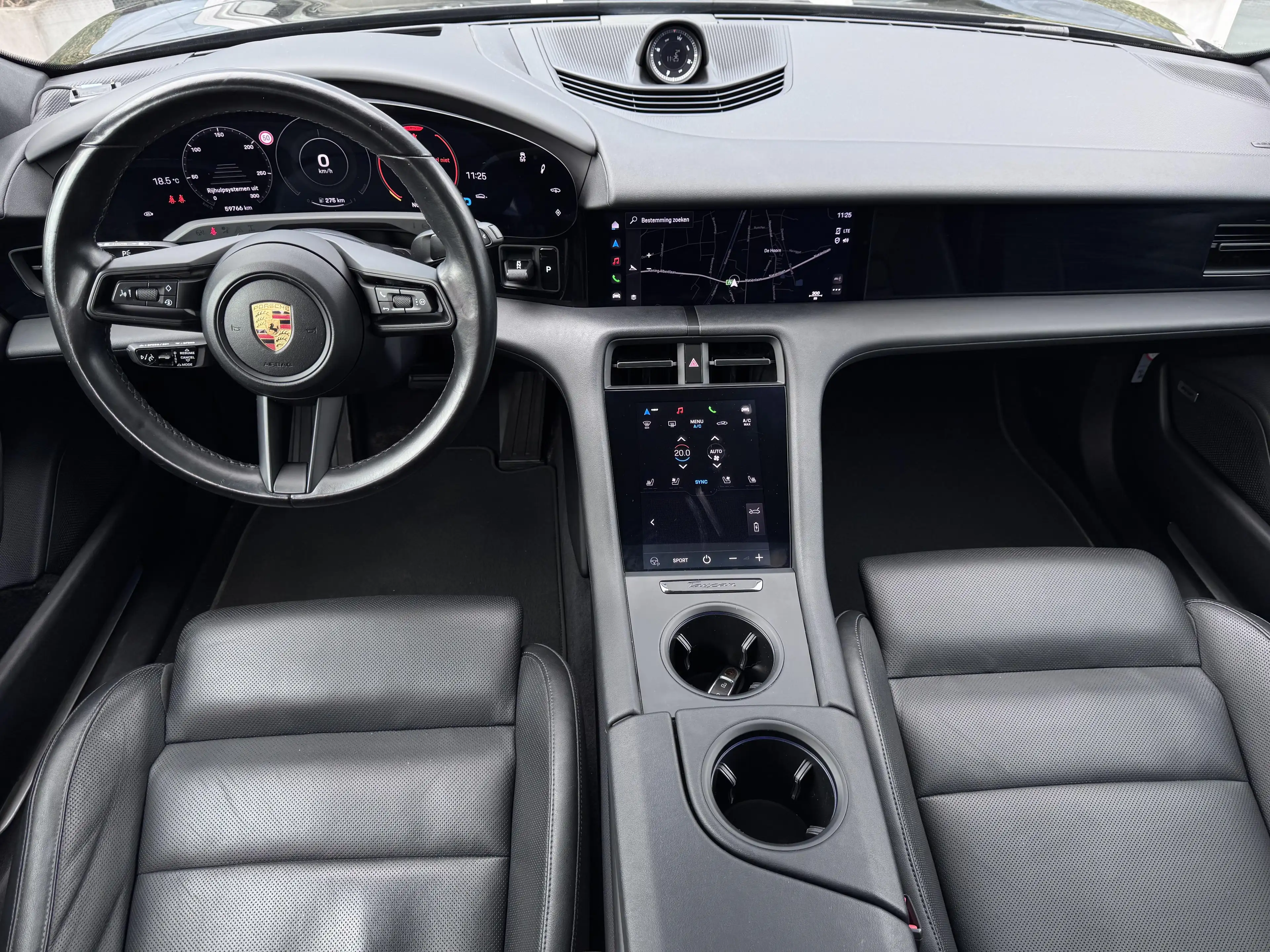 Porsche Taycan 4S Cross Turismo Sportdesig | PORSCHE APPROVED WAR — photo 6