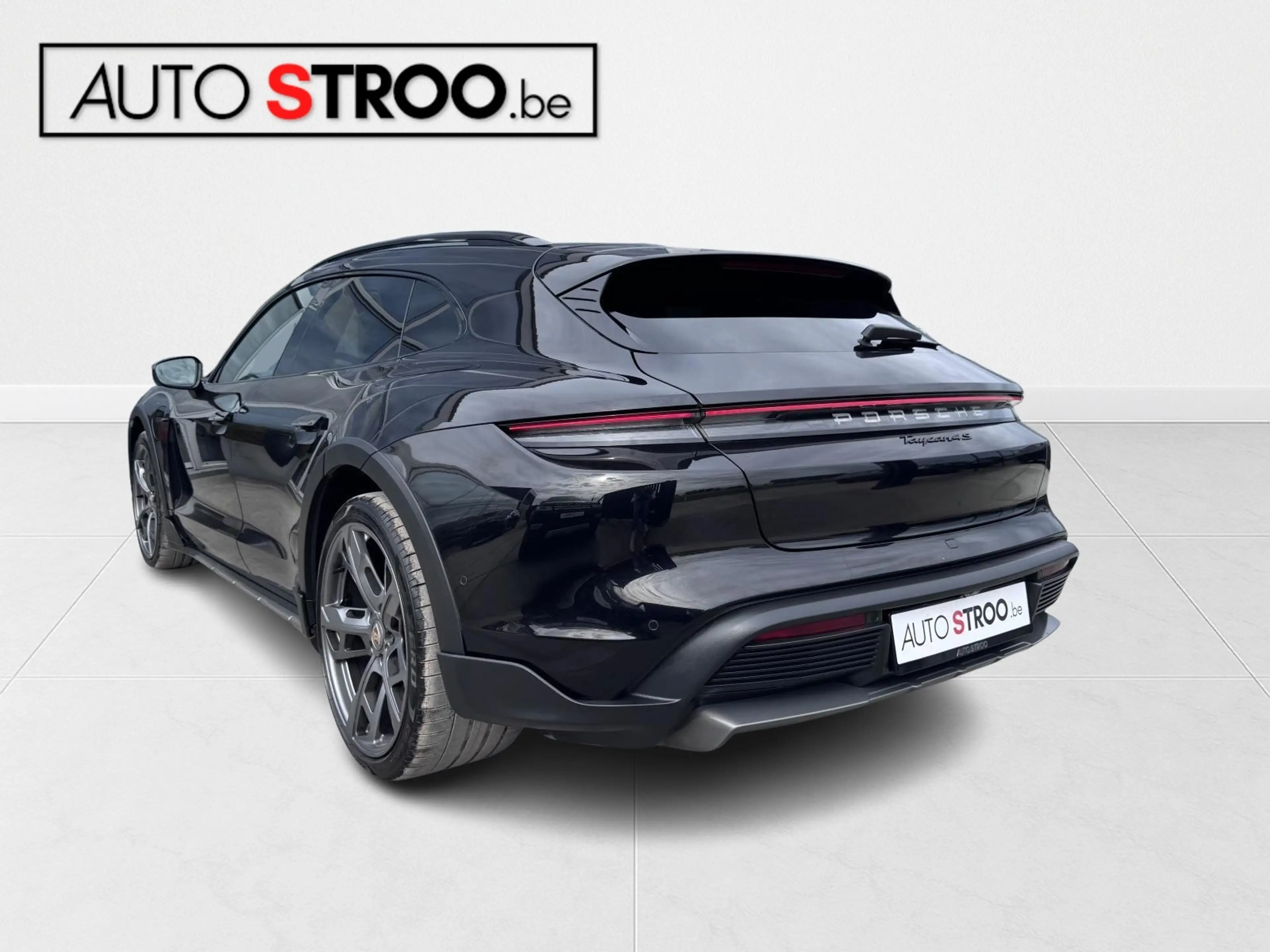 Porsche Taycan 4S Cross Turismo Sportdesig | PORSCHE APPROVED WAR — photo 4