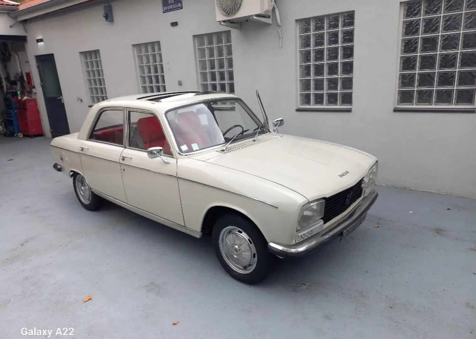 Peugeot 304 1.3 essence berline Alb - 1