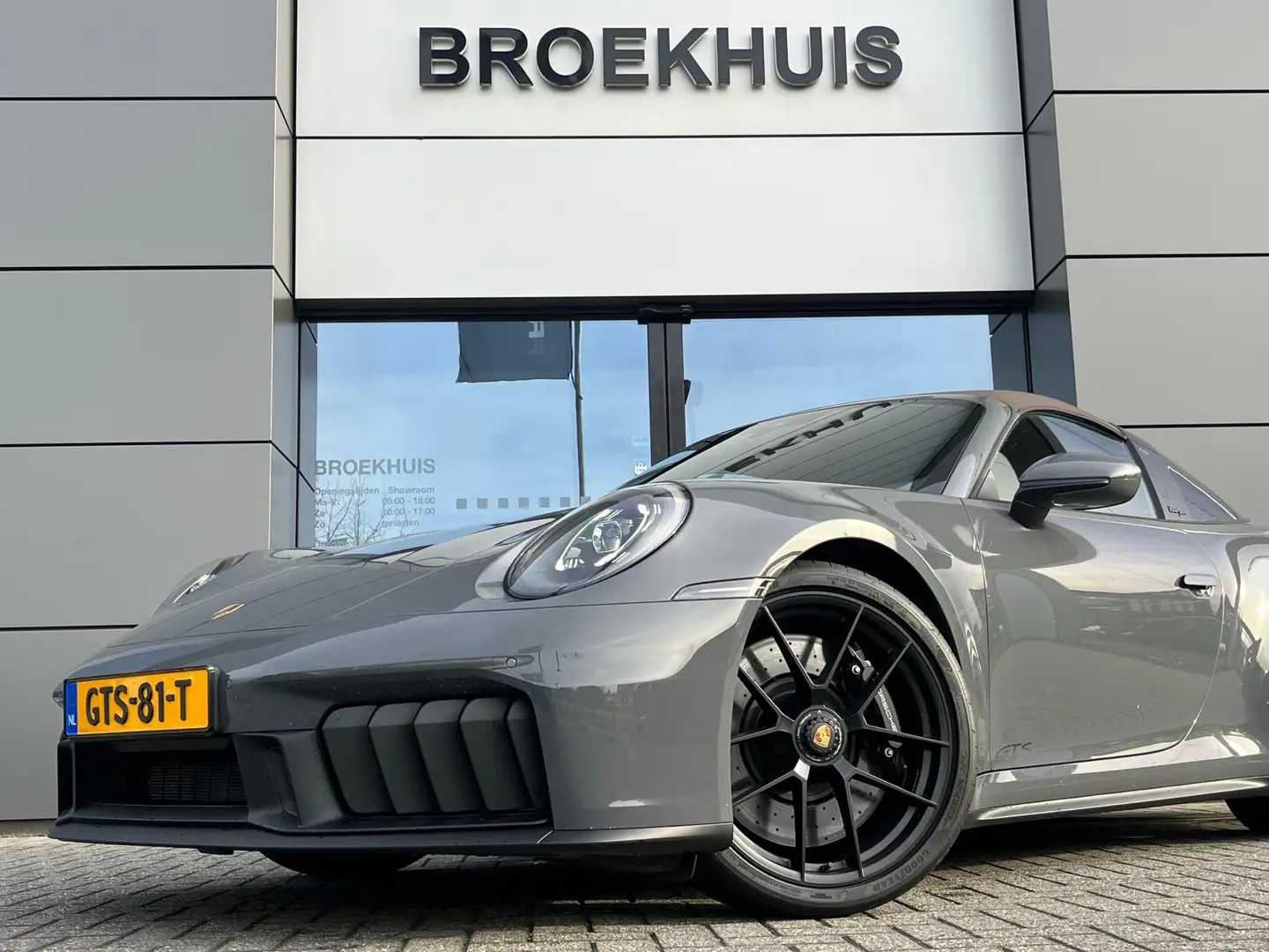 Porsche 992 3.6 T-Hybrid Targa 4 GTS | Club leder | Bose | Spo Gris - 2