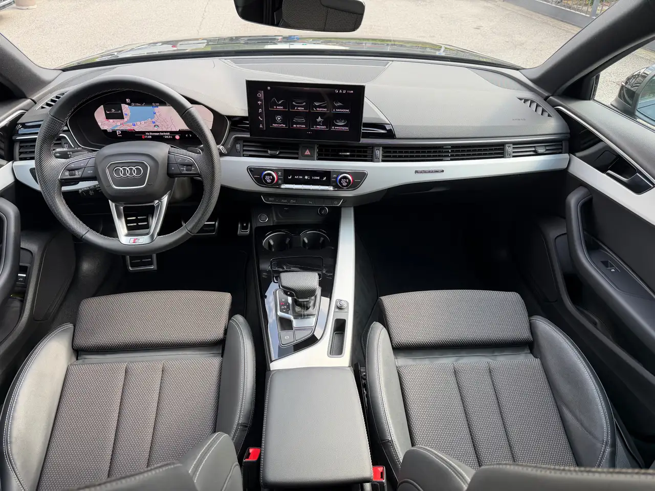 Audi A4 V 2024 Avant 40 2.0 tdi mhev S line edition quattro 204cv s-tronic, миниатюра 13
