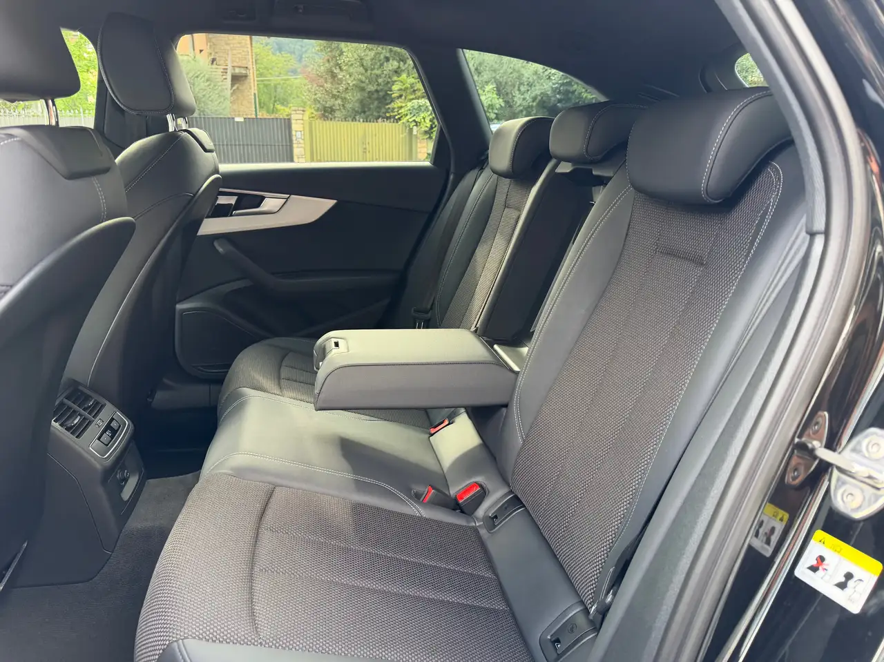 Audi A4 V 2024 Avant 40 2.0 tdi mhev S line edition quattro 204cv s-tronic, миниатюра 26