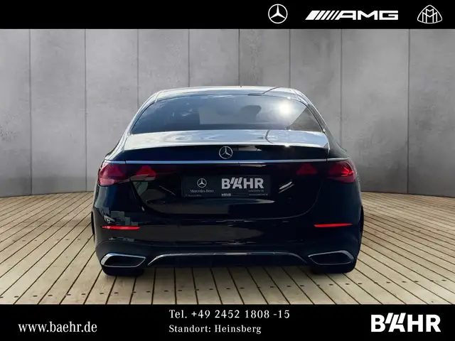 Mercedes-Benz E-Class view 8
