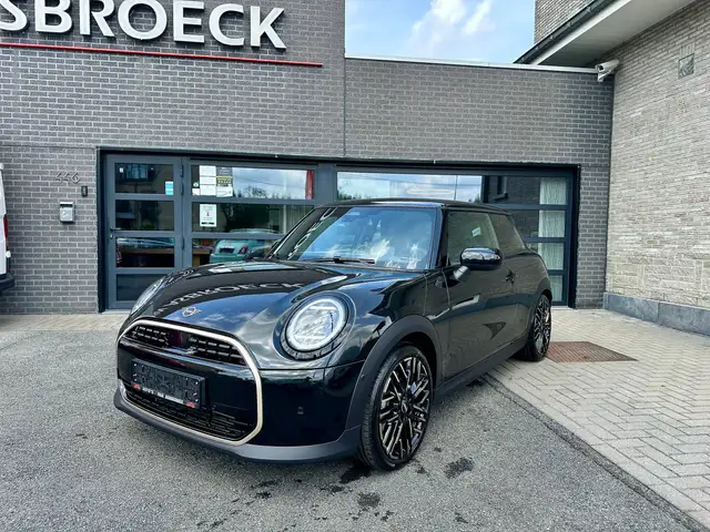 MINI Cooper C 1.5A C Favoured Trim Pack S*Leder*Cam*GPS*18"*LED*