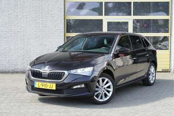 1.0 TSI 5drs Sport Business BJ2021 Lmv 17" | Led |