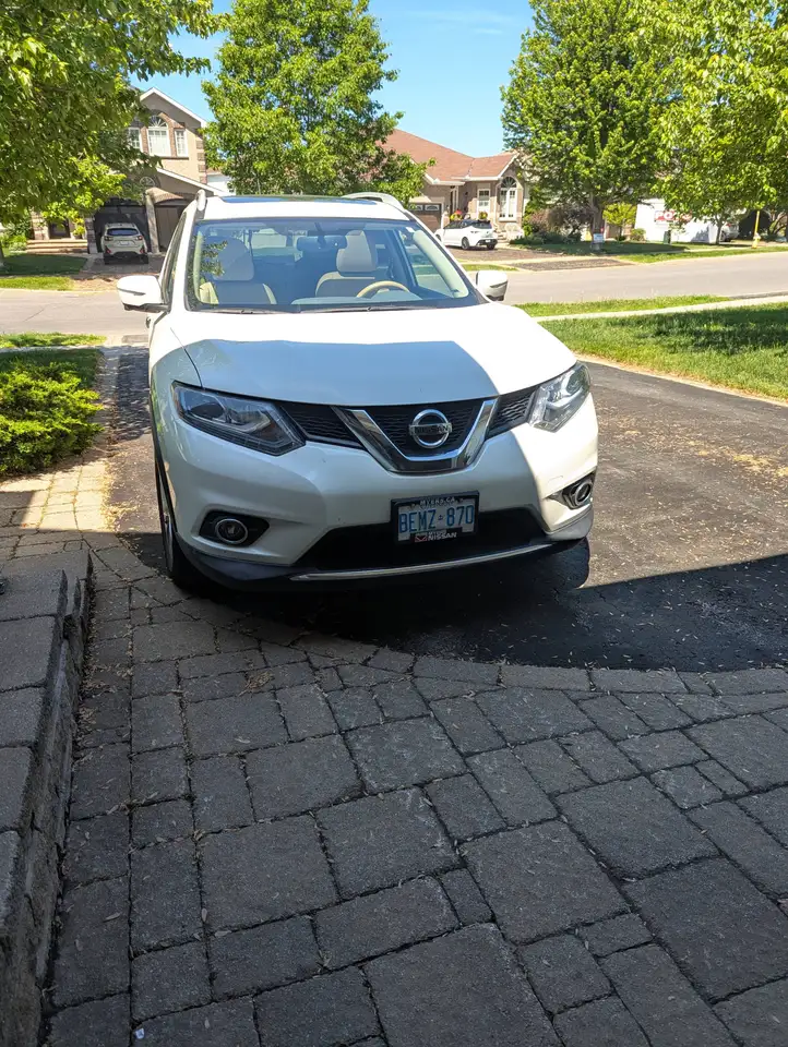 Nissan Rogue fotografie Nissan Rogue