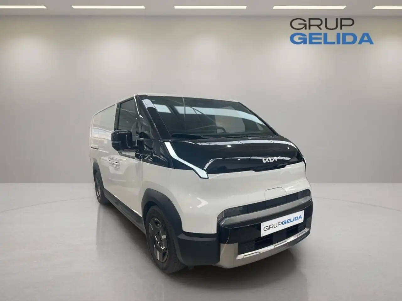 Kia PV5 Cargo 2026