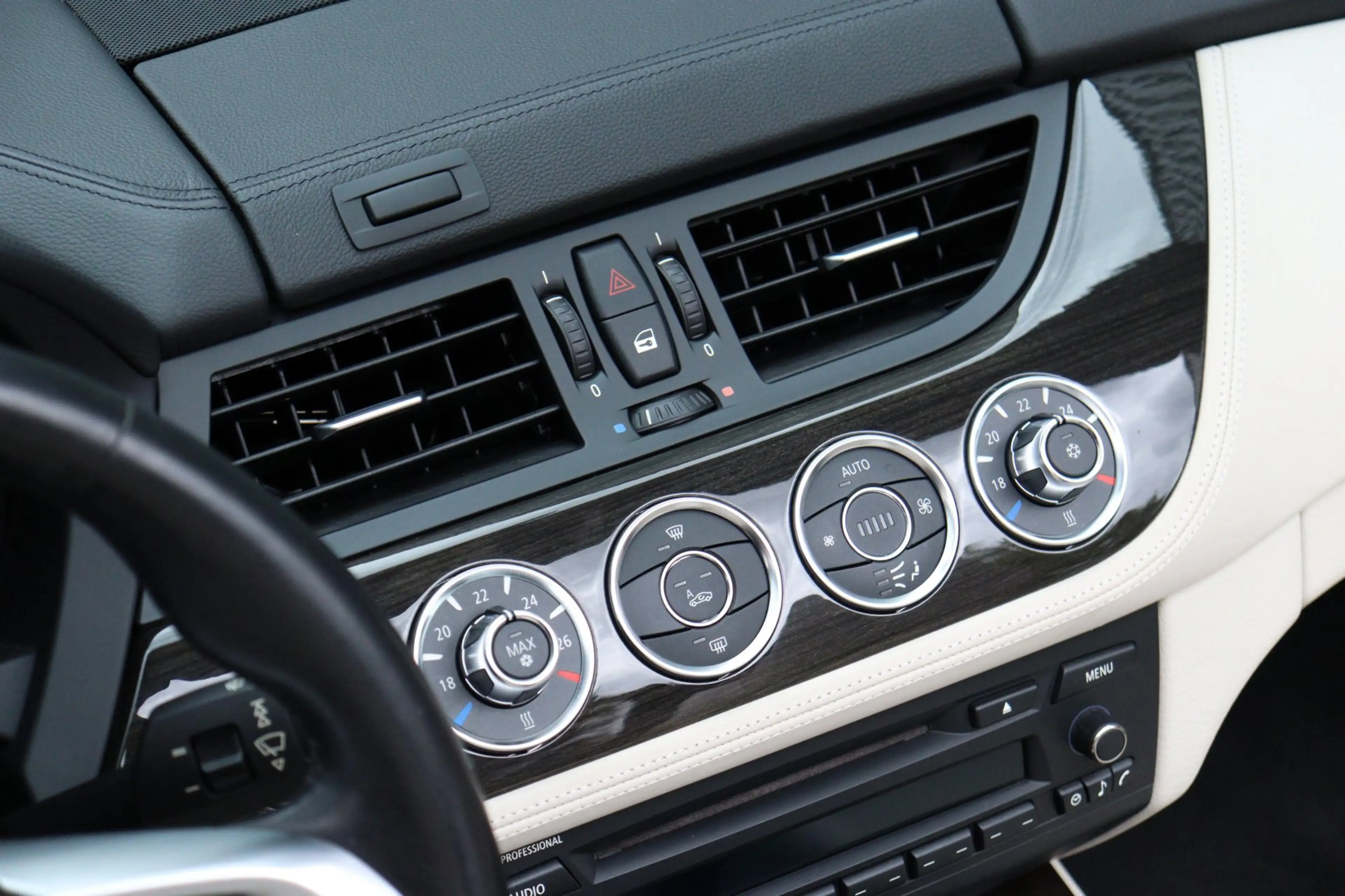 BMW Z4 Roadster SDRIVE23i EXECUTIVE *80.005KM.!* — photo 4