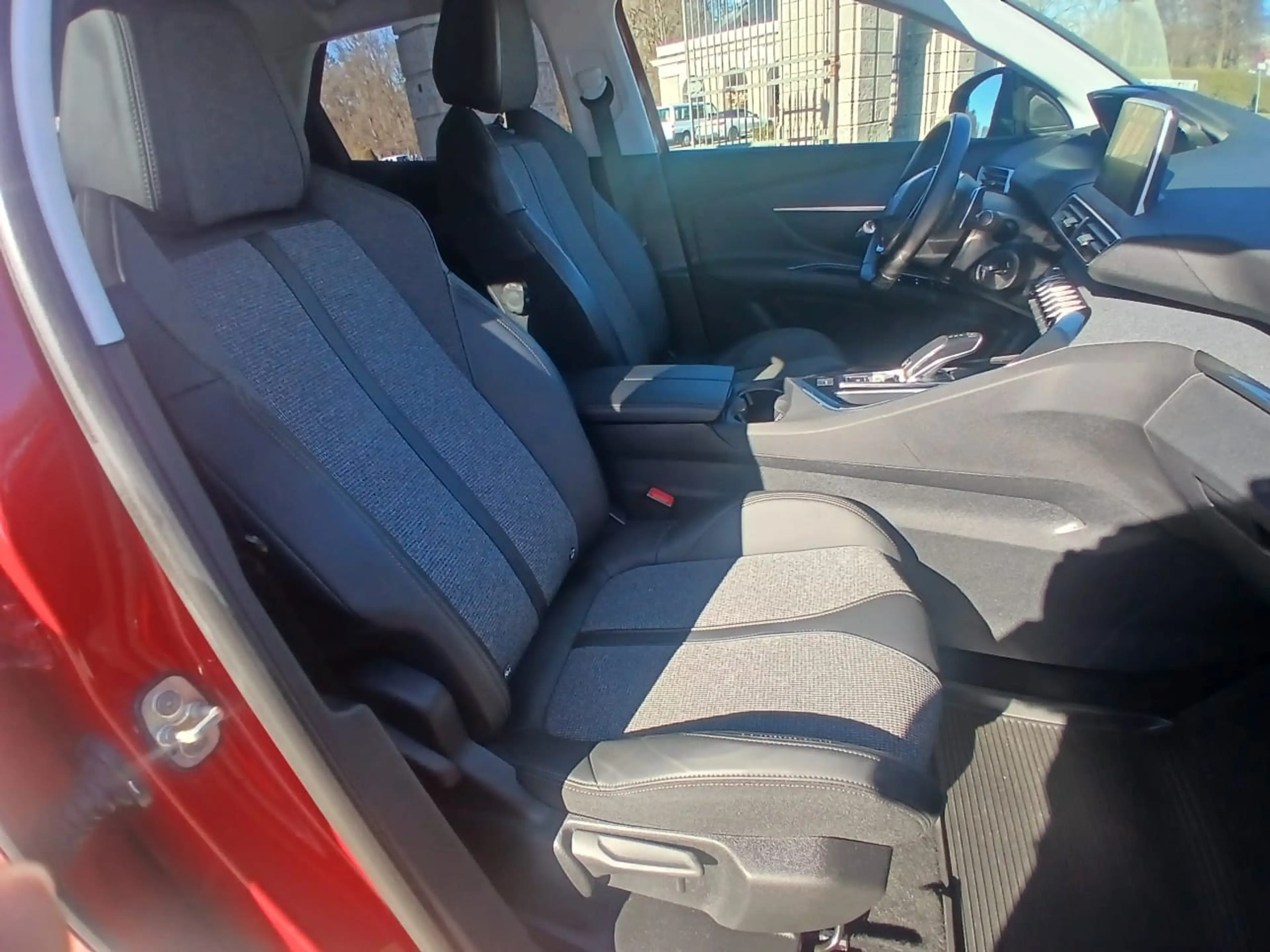 Peugeot 3008 Allure *PICKERL*NAVI*KAMERA* — photo 11