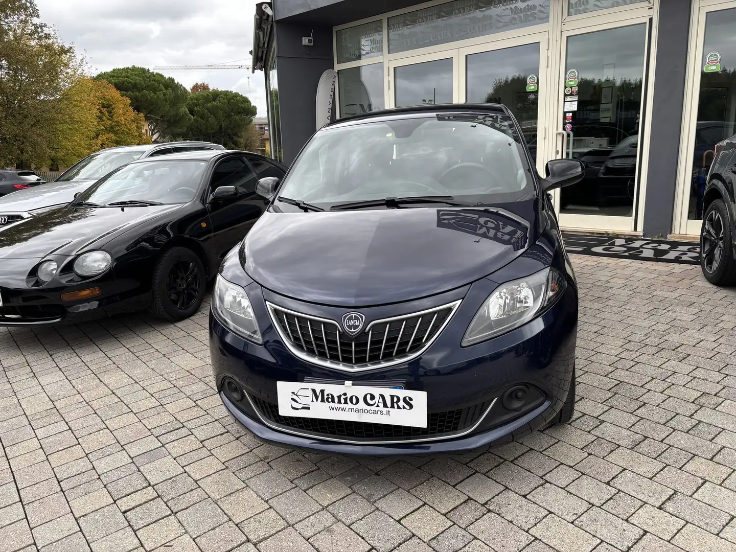 Lancia Ypsilon Ypsilon 1.0 FireFly 5 porte S&S Hybrid Ecochic Si Blu/Azzurro - 1