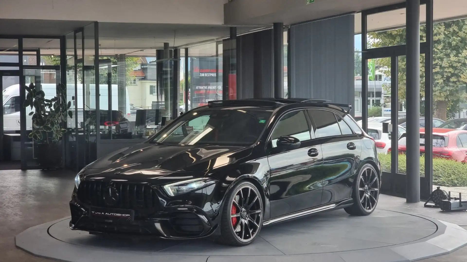 Mercedes-Benz A 45 AMG A 45s AMG Brabus 4-Matic Aut. *Pano*Kamera*20Zoll* Negru - 2